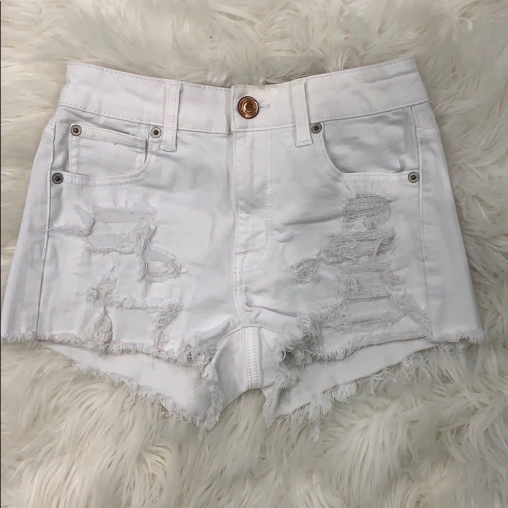 white american eagle shorts